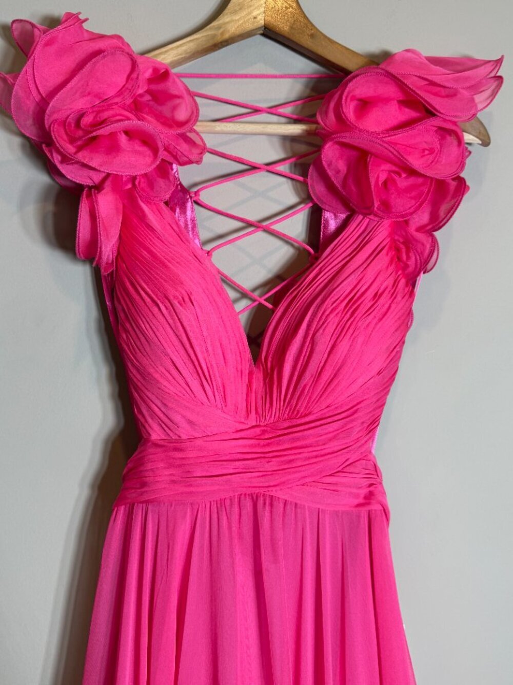 Mac Duggal Ruffle Tiered Cut-Out Chiffon Gown Womens 4 Hot Pink Formal 67911 NWT - Picture 8 of 16